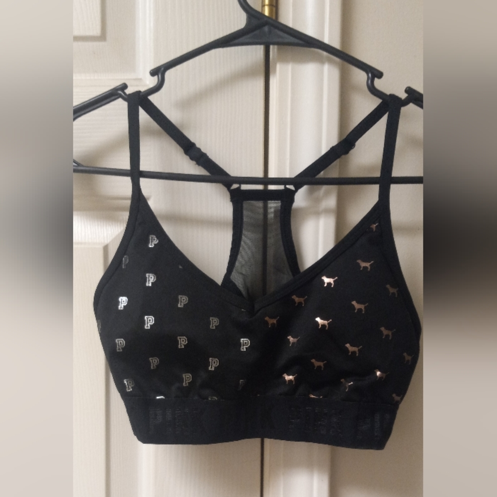 VS Pink Sports Bra 🖤